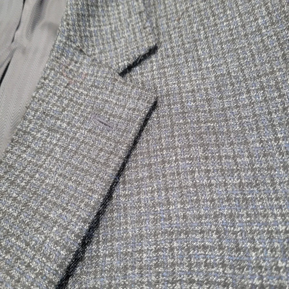 Jos A Bank Reserve Sport Coat 48L Gray Tollegno 1900‎ Italian Fabric Wool Blazer